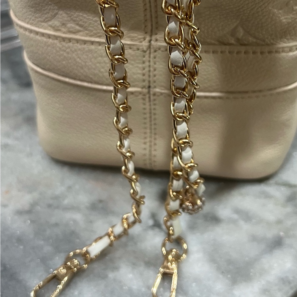 Ivory Purse Chain. 44”, Adjustable. Never Used.